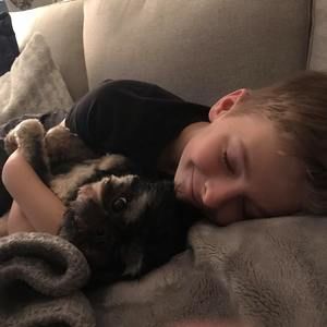 Meet your Posher, Crystal